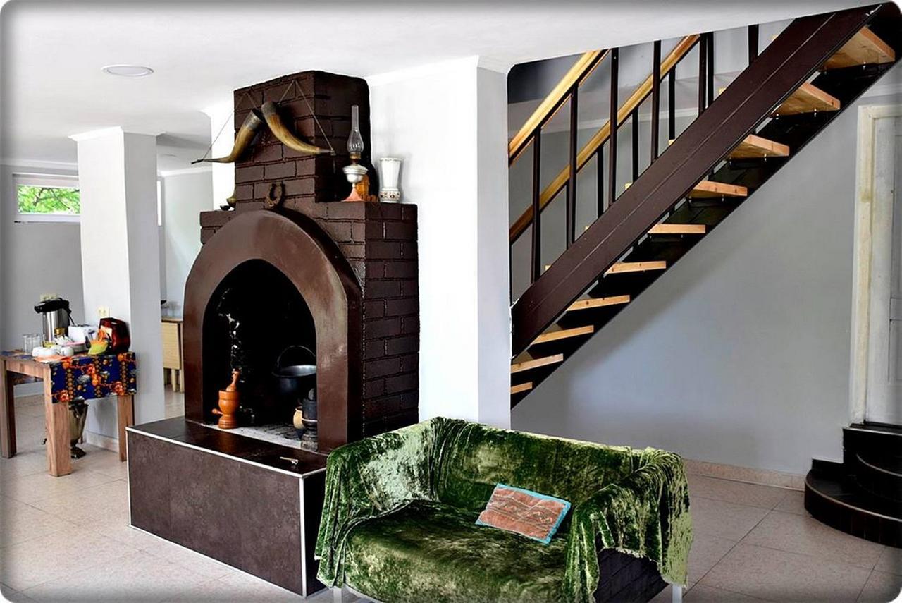 Guest House Qedi Jvari Esterno foto