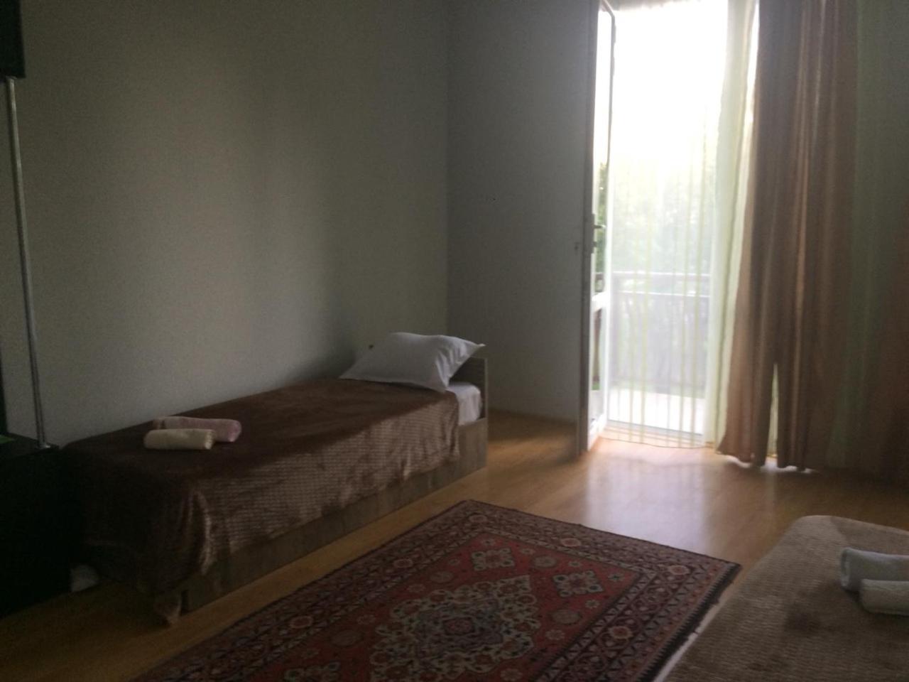 Guest House Qedi Jvari Esterno foto